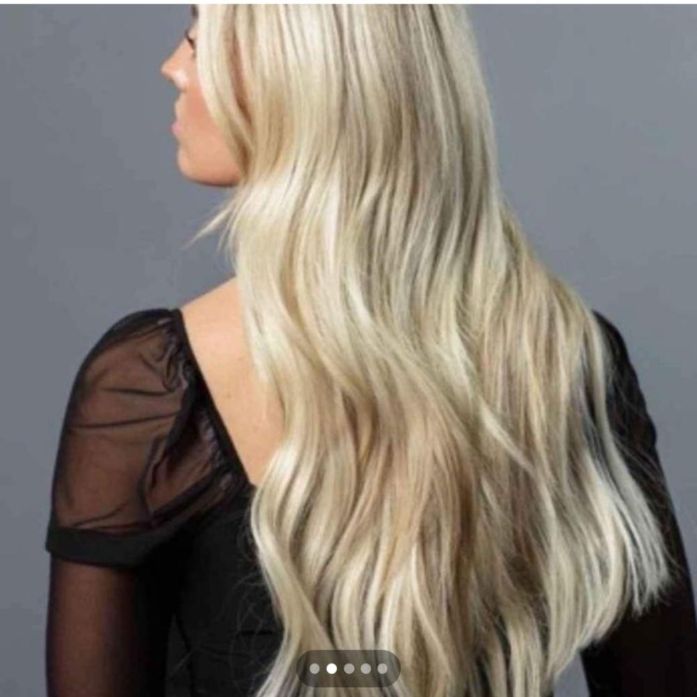 Real human hair Jniel fringe 20" Halo Ash blonde